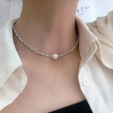 Classic Pearl Necklace with Vintage Charm